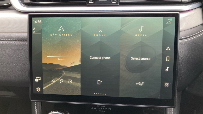 Jaguar F-Pace 2.0 P400e R-Dynamic SE 5dr Auto AWD Estate